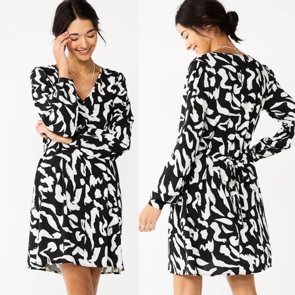 NWT Women's Nine West Knot-Back Long Sleeve Dress in Black & White Size Small - Picture 1 of 8
